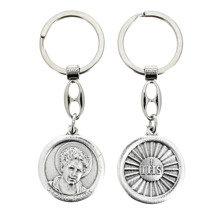 Llavero San Carlo Acutis Metal Plateado 3x9 cm