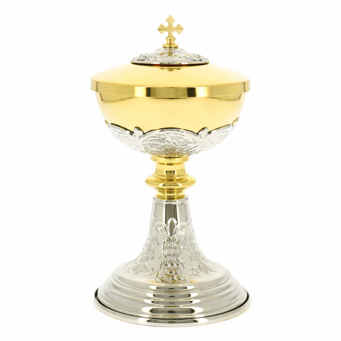 Vinetum Ciborium Silver-Plated Embossed Brass 22 cm Vinetum Ciborium Silver-Plated Embossed Brass 22 cm