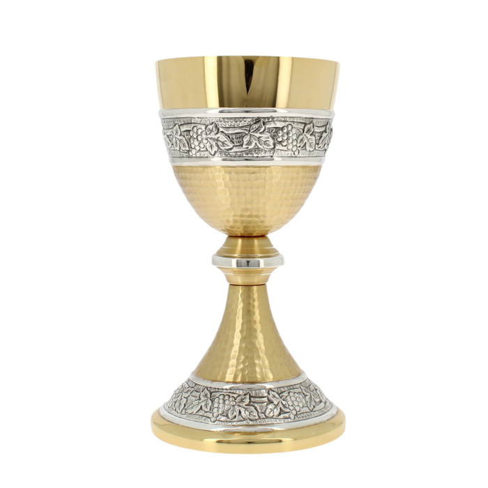 Calice ottone cesellato foglie di vite e uva 21 cm Calice ottone cesellato foglie di vite e uva 21 cm
