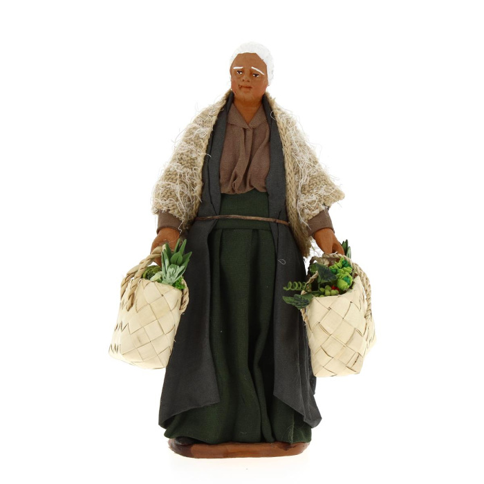 Vecchietta con borse spesa in terracotta vestita 15 cm