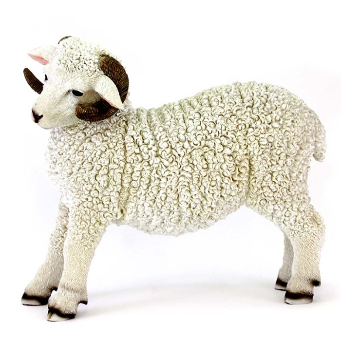 Aries with high head in colored resin 35x32 cm Aries with high head in colored resin 35x32 cm