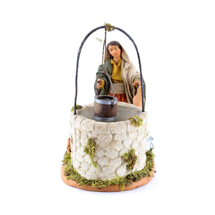 Donna al pozzo in terracotta vestita 12 cm