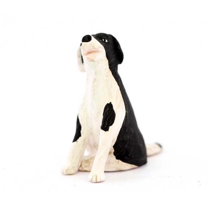 Cane bianco e nero seduto in terracotta 12 cm