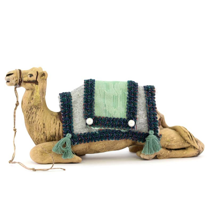 Seated harnessed camel for wise men in terracotta 12 cm