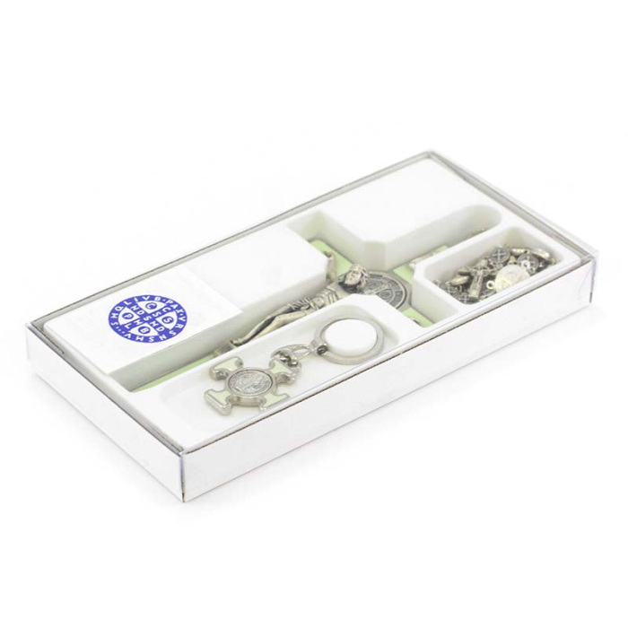 Kit St. Benedict Crucifix, Rosary and fluorine Keychain Kit St. Benedict Crucifix, Rosary and fluorine Keychain