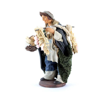 Uomo con cesto di pane in terracotta vestita 12 cm