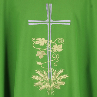 Casulla poliéster verde bordado cruz y espigas