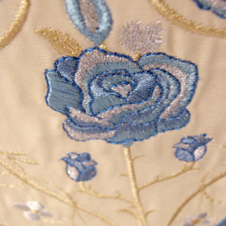 Marian Roman stole in rose moire silk Chorus