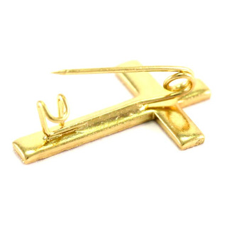 Croce Clergyman dorata con spillo 1,8x2,5 cm