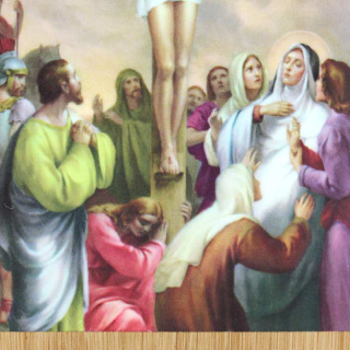 Vía Crucis cúpula madera dorada 13,5x20,5 cm 15 estaciones